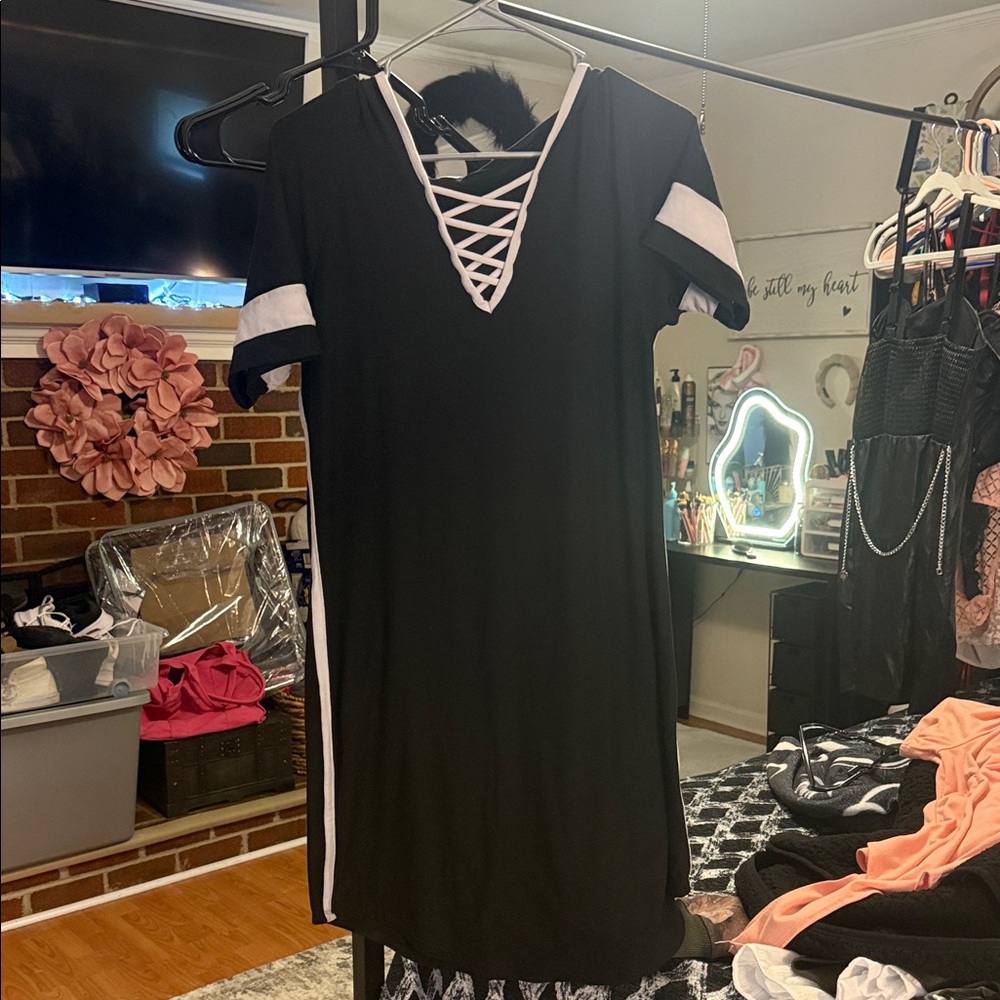 Hooded Black Lace-Up Dress